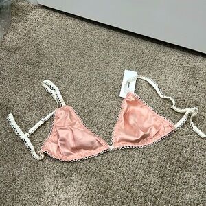 NWT Urban Outfitters Out From Under Satin Triangle Bralette large